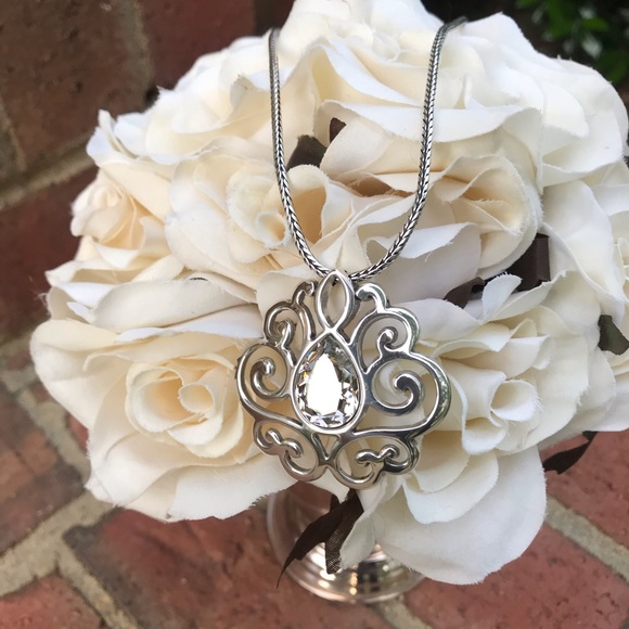 Brighton Jewelry - Brighton Geneva heart necklace